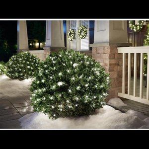 150 Net Light Set, Clear Bulbs - comes in non retail pack - in a brown box